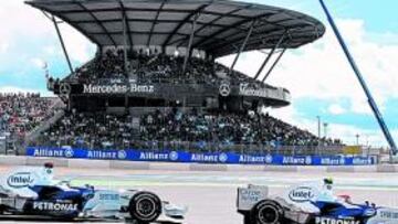 <b>ALTOS PIANOS. </b>Nurburgring presiona al máximo las suspensiones.