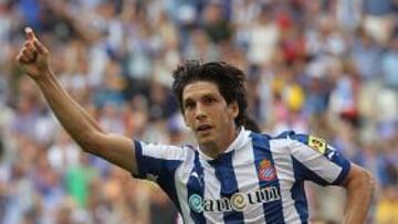 <b>EUFORIA INTERRUMPIDA. </b>Javi López celebra el 1-0 contra el Athletic, que acabó empatando a tres.