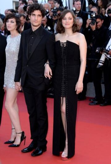 Marion Cotillard con el actor y director también francés Louis Garrel