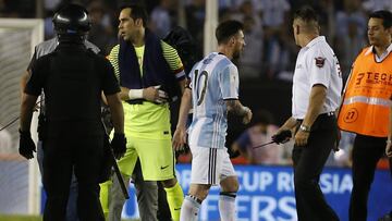 La irónica reflexión de Pinilla sobre el perdón de FIFA a Messi