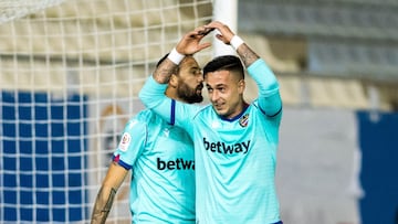 Fest¨ªn granota para acabar con el sue?o copero del Racing Murcia