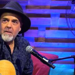 El panel quedó atónito: cantante chileno anunció que va por el Rechazo