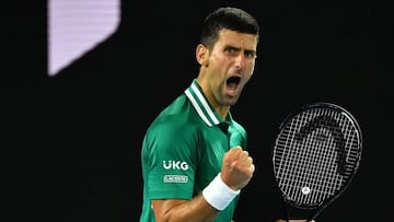 Djokovic se agiganta ante Zverev para llegar a semifinales