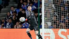 SAN SEBASTIAN, SPAIN - NOVEMBER 3: Daviod de Gea of Manchester United  during the UEFA Europa League   match between Real Sociedad v Manchester United at the Estadio Reale Arena on November 3, 2022 in San Sebastian Spain (Photo by David S. Bustamante/Soccrates/Getty Images)