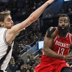 Harden (24+12+15) hunde a los Spurs y Pau vive una pesadilla