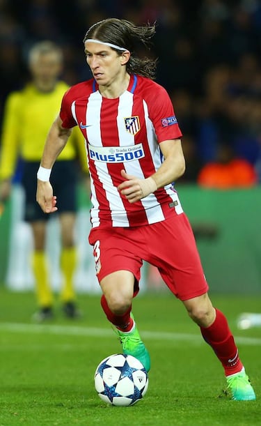 Filipe Luís to play his 300th LaLiga game against Espanyol