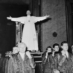 Los 12 papas que han sido fotografiados a lo largo de la historia de la Iglesia Católica