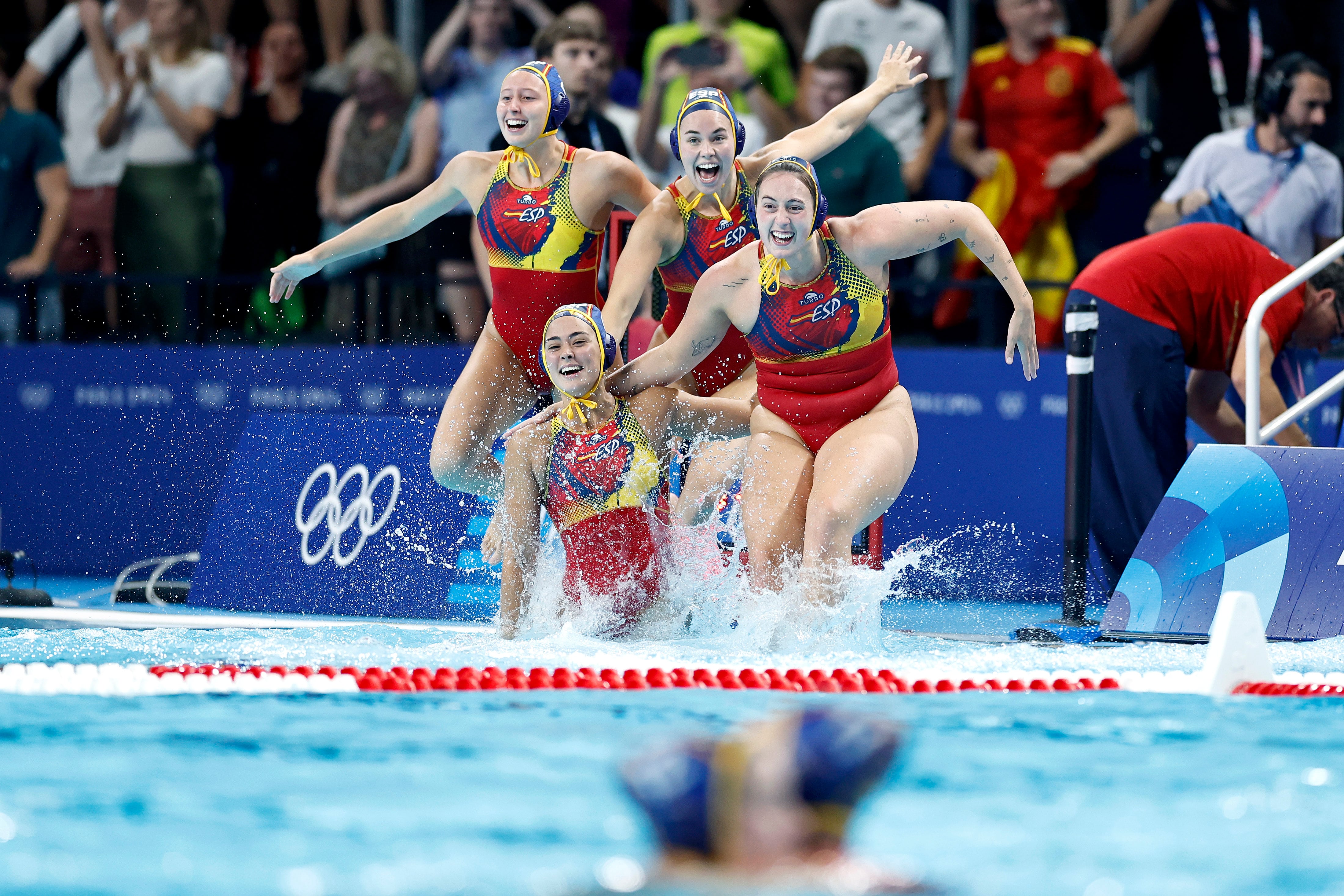 Así celebran las Guerreras su oro olímpico 