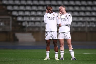 El Madrid da galones a Eva Navarro