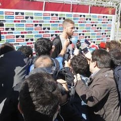 Ramos dejó un recado a Benítez y se marchó de la concentración