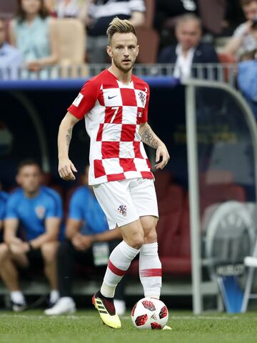 Mediante un comunicado emitido por la Federación croata de fútbol, Rakitic anunció este mismo 2020 su retirada de la selección.