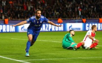 Gol 0-2 de Higuaín 