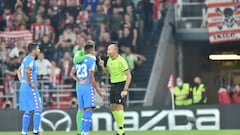 30/04/22 PARTIDO PRIMERA DIVISION 
ATHLETIC DE BILBAO - ATLETICO DE MADRID
ARBITRO MATEU LAHOZ TARJETA AMARILLA REINILDO 