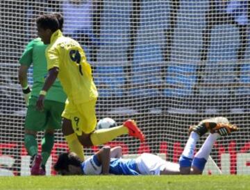 Giovani (9), del Villarreal, celebra el gol conseguido ante la Real Sociedad.