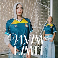 La tercera camiseta, con la senyera