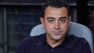 LAS VEGAS, NEVADA - AUGUST 01: Manager Xavier "Xavi" Hern�ndez Creus of FC Barcelona looks on before a preseason friendly match against AC Milan during the 2023 Soccer Champions Tour at Allegiant Stadium on August 01, 2023 in Las Vegas, Nevada. FC Barcelona defeated AC Milan 1-0.   Ethan Miller/Getty Images/AFP (Photo by Ethan Miller / GETTY IMAGES NORTH AMERICA / Getty Images via AFP)