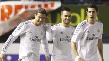Cristiano, Jes&eacute; y Di Mar&iacute;a celebran el segundo gol del Madrid.