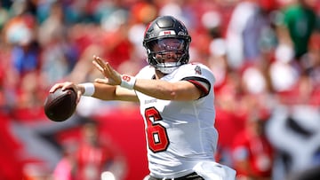 TAMPA, FLORIDA - SEPTEMBER 29: Baker Mayfield #6 of the Tampa Bay Buccaneers throws a pass against the Philadelphia Eagles during the first half of the game at Raymond James Stadium on September 29, 2024 in Tampa, Florida. Mike Ehrmann/Getty Images/AFP (Photo by Mike Ehrmann / GETTY IMAGES NORTH AMERICA / Getty Images via AFP)