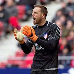 Oblak prefirió no forzar: cedió los saques de puerta a Giménez
