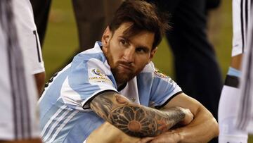 Messi desiste de su decisión y seguirá jugando con Argentina