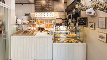 Acuden hasta Saint-Germain para merendar, se piden el ‘Banquet Royale’ y quedan impresionados: “Se siente de calidad”