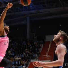 Davies vuelve a ser el líder y el Barça roza la Final Four
