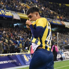 La primera victoria de Tevez con Rosario Central