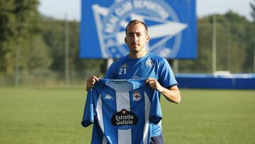 Rubén Díez en su presentación con el Deportivo.