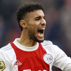 El Bayern entra en la puja por Mazraoui