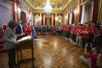 Los jugadores de Osasuna en el Palacio del Gobierno de Navarra.