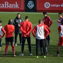 La obsesión de Merino es recuperar la solidez defensiva