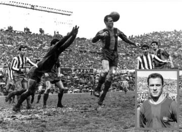 Si el barcelonismo tuviera un rostro, ese sería el de Paco Rodri, Francesc Rodríguez i García. Uno de los grandes olvidados de la historia pero el gran defensa con más mala suerte de la historia del club. Las lesiones le retiraron antes de tiempo y luego desempeñó todos los papeles posibles en el organigrama blaugrana como ojeador (fue el descubridor de Migueli), técnico del fútbol base o segundo entrenador al lado de Buckingham, Weisweiler o Michels.
El hombre de club por antonomasia. Decisivo como lateral en el marcaje a Gento en el partido que le valió al Barcelona eliminar al Real Madrid por primera vez en la Copa de Europa. Lo hizo lesionado en el Bernabéu y aguantó en el campo renqueante durante 90 minutos. Al acabar el partido se tuvo que operar y se perdió el partido de vuelta. Siguiendo el partido de vuelta desde el hospital, el del famoso gol de Evaristo, se volvió a lesionar al celebrar el tanto del brasileño. Por tanto, se perdió la final de Berna a la que acudió pagándose el viaje de su bolsillo. Una de las personas más entrañables de la historia del club blaugrana. 
