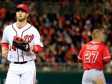 Los Angels podrían crear una buena pareja de bateadores entre Mike Trout y Harper, aunque tendrían que abrir espacio en los jardines y ver qué hacer con Albert Pujols.