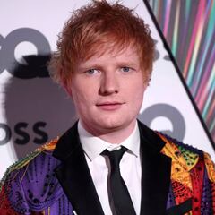 Ed Sheeran paga a un entrenador para que sus padres puedan jugar con su nieta