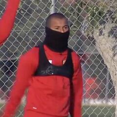 Mariano se incorpora al grupo y apunta al Real Madrid