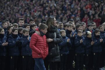 El estadio de El Molin¨®n acoge hoy el funeral por Enrique Castro " Quini ", exjugador del Sporting, con las tribunas abiertas al p¨²blico