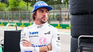 Fernando Alonso en Imola antes de la carrera al esprint.