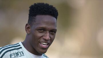 Yerri Mina, hecho: estará mañana o pasado en Barcelona