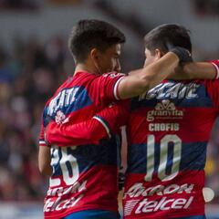 Javier ‘Chofis’ López se despachó un golazo ante Necaxa