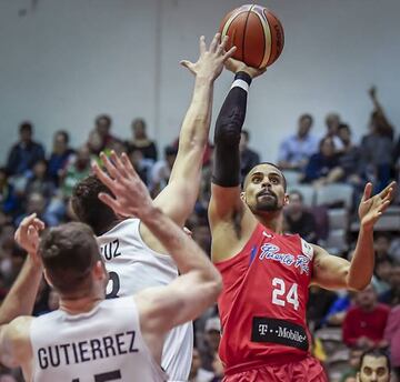 Gian Clavell (Puerto Rico).