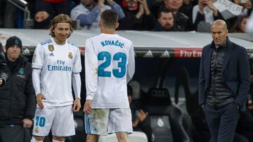 Modric y Kovacic en un cambio.