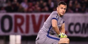 El arquero de 32 a?os, est¨¢ sin club desde hace unas semanas luego de su paso por Al-Ittihad, vale 4 millones de euros.