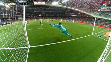 La redención llegó en el 92': paradón de Keylor salvador