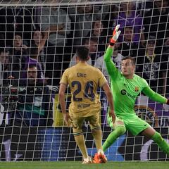 Aprobados y suspensos del Barcelona: la unidad B se hace el ‘harakiri’