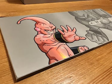 Así es el espectacular móvil oficial de Dragon Ball