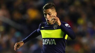 BUENOS AIRES, ARGENTINA - MAY 14: Rodrigo Bentancur of Boca Juniors in action during the Torneo Primera Division match between Boca Juniors and River Plate at Estadio Alberto J. Armando on May 14, 2017 in Buenos Aires, Argentina. (Photo by Chris Brunskill Ltd/Getty Images)