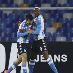 'Chucky' Lozano celebró 150 partidos en Europa con asistencia