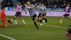 El Tenerife, ante el Alavés.