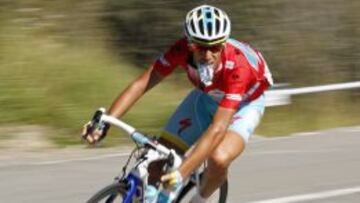 Vincenzo Nibali cedió terreno por primera vez ante sus rivales.