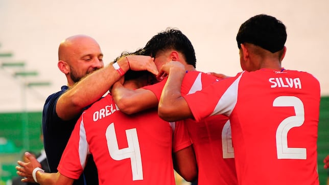 La Roja se despide con aplausos